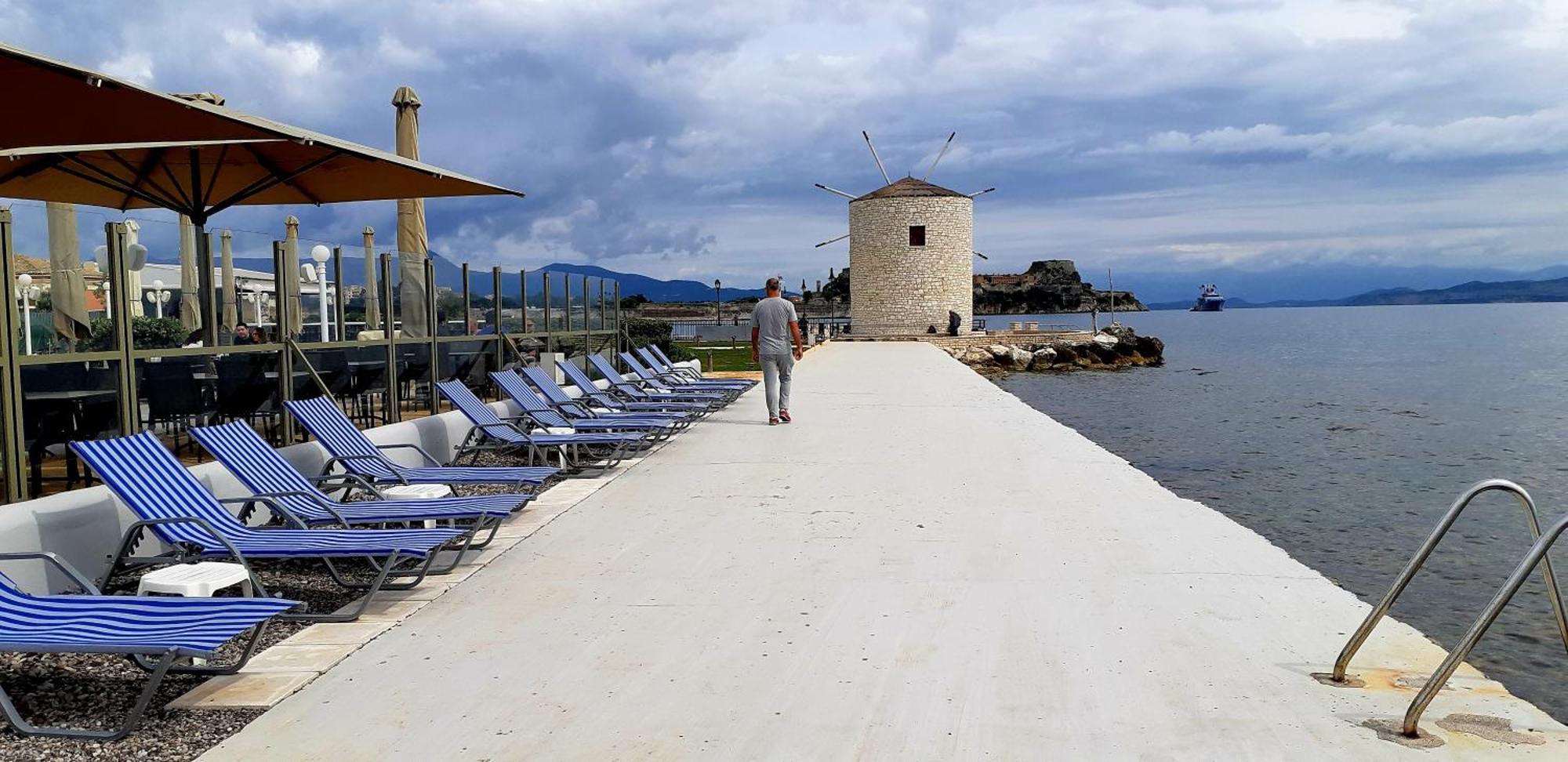 Aay- Best Corfu Town & Sea Apart 2Bedroom Renovated + Lift / Comfy&Design+Wifi 外观 照片