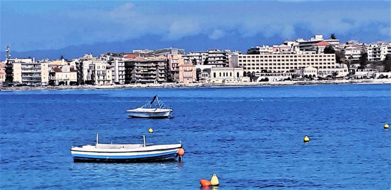 Aay- Best Corfu Town & Sea Apart 2Bedroom Renovated + Lift / Comfy&Design+Wifi 外观 照片